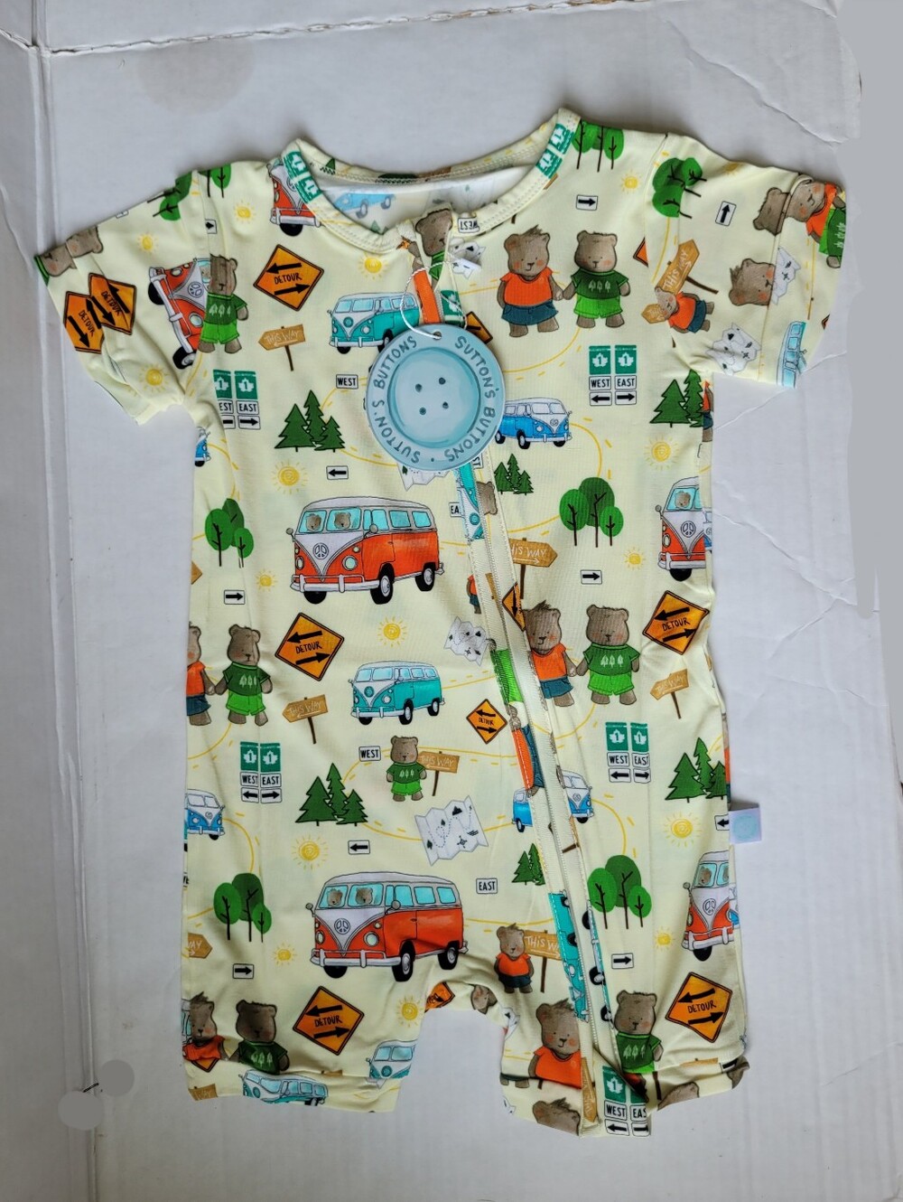 NEW SUTTONS BUTTONS BAMBOO ADVENTURE BEARS SHORTY ZIP UP ONE PIECE 3-6 MONTHS